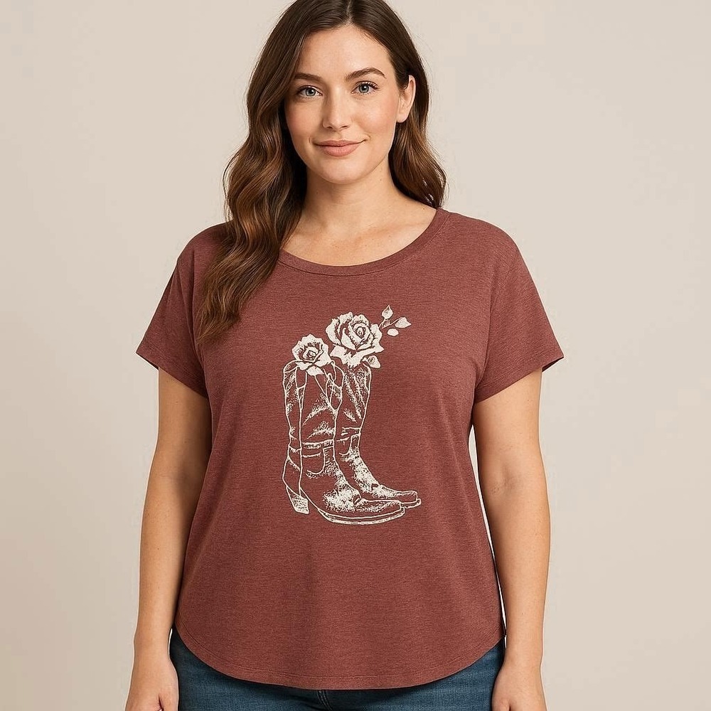Women's Rose T-shirt Cowboy Boots M Western Cowgirl Cottagecore Bohemian Top Tee